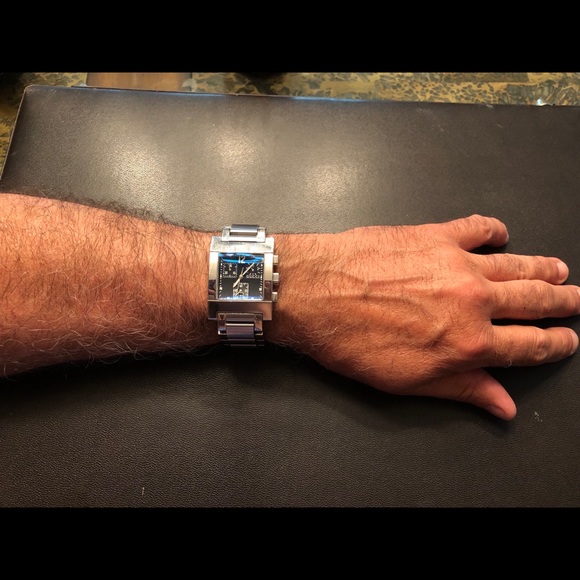 Men’s Gucci Watch - Picture 4 of 4